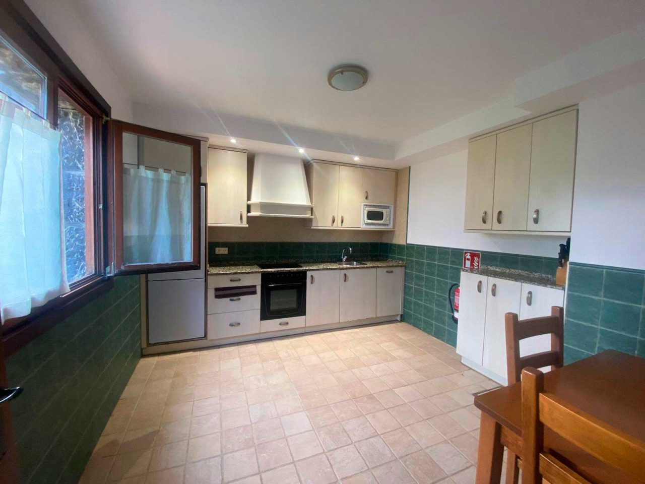 Casa Rural Larre Aundi